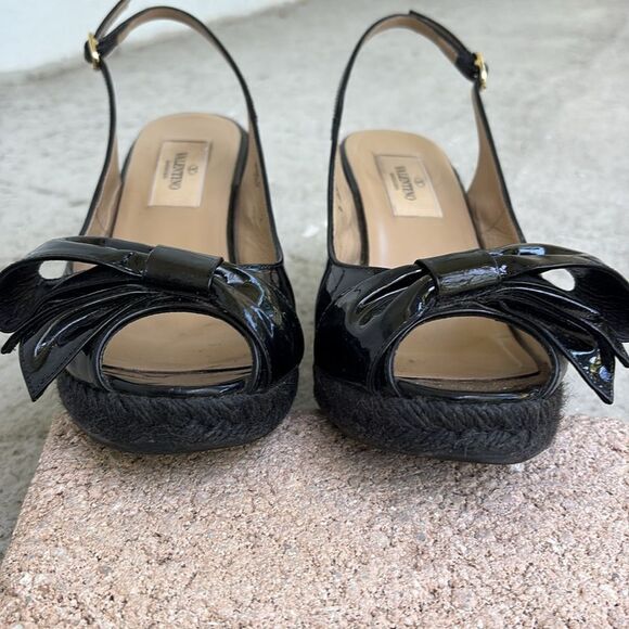 Valentino Bow Patented leather wedges - Picture 5 of 10